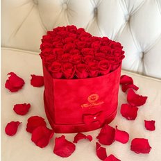 San Valentino Box Rose Rosse senza tempo |  Edizione Limitata | Fiorista FlorPassion Milano Como
