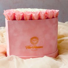 Make me Blush Forever Roses Box